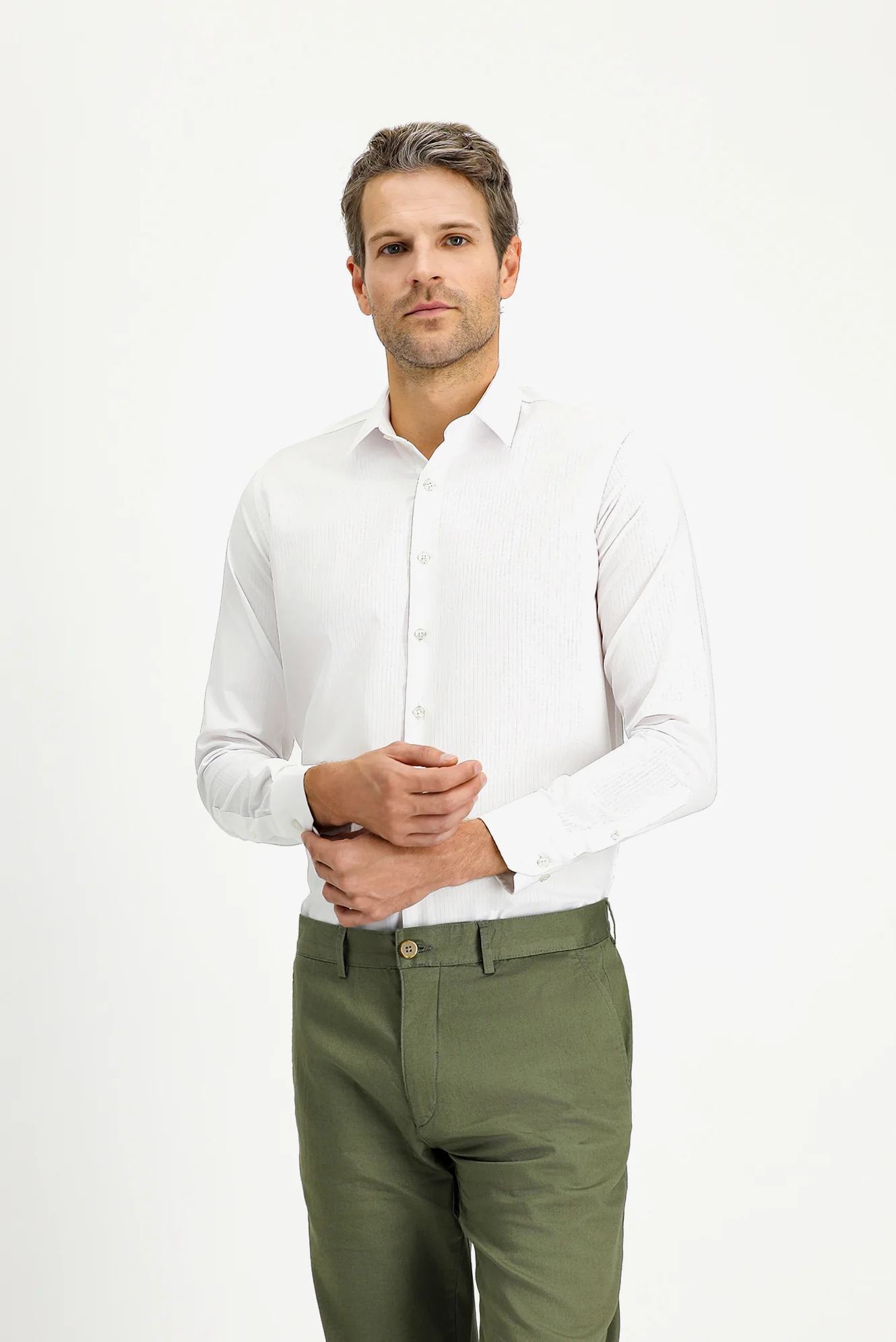 Beyaz Uzun Kol Slim Fit Dar Kesim Klasik Non Iron Desenli Pamuklu Gömlek - Image 4