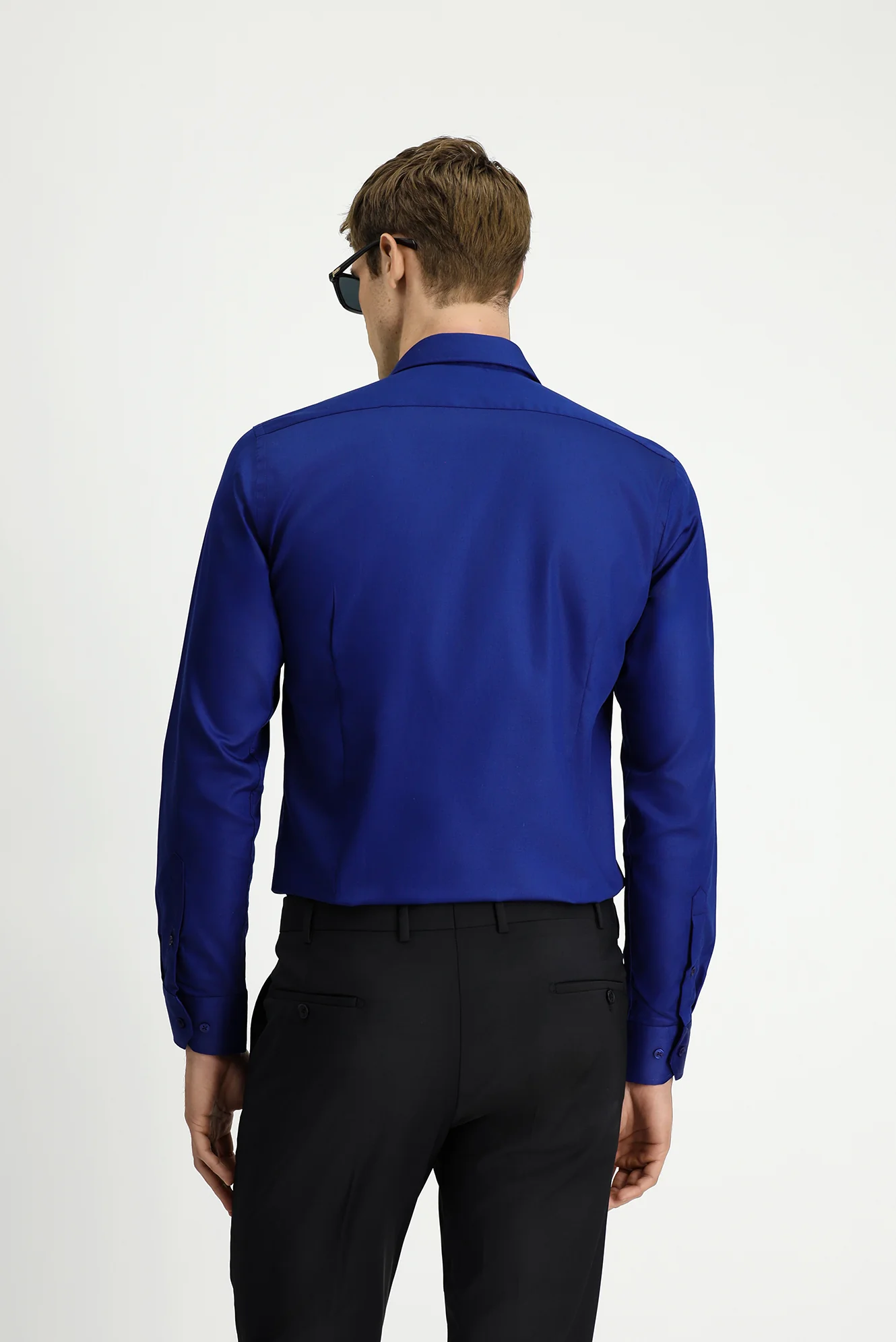 Orta Lacivert Uzun Kol Slim Fit Dar Kesim Klasik Non Iron Pamuklu Gömlek - Image 5