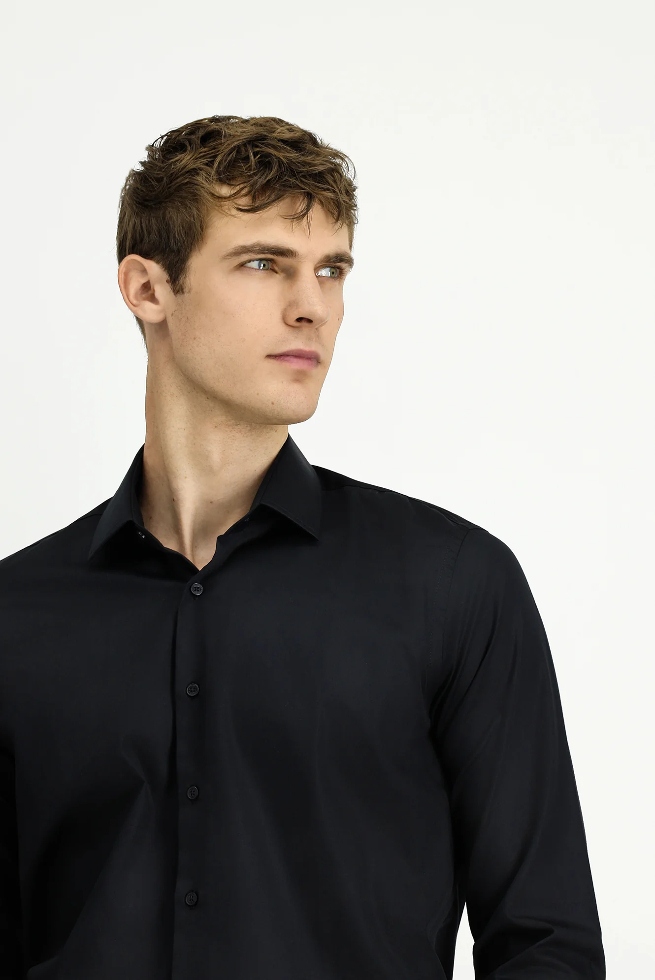 Siyah Uzun Kol Slim Fit Dar Kesim Non Iron Klasik Pamuklu Gömlek - Image 3