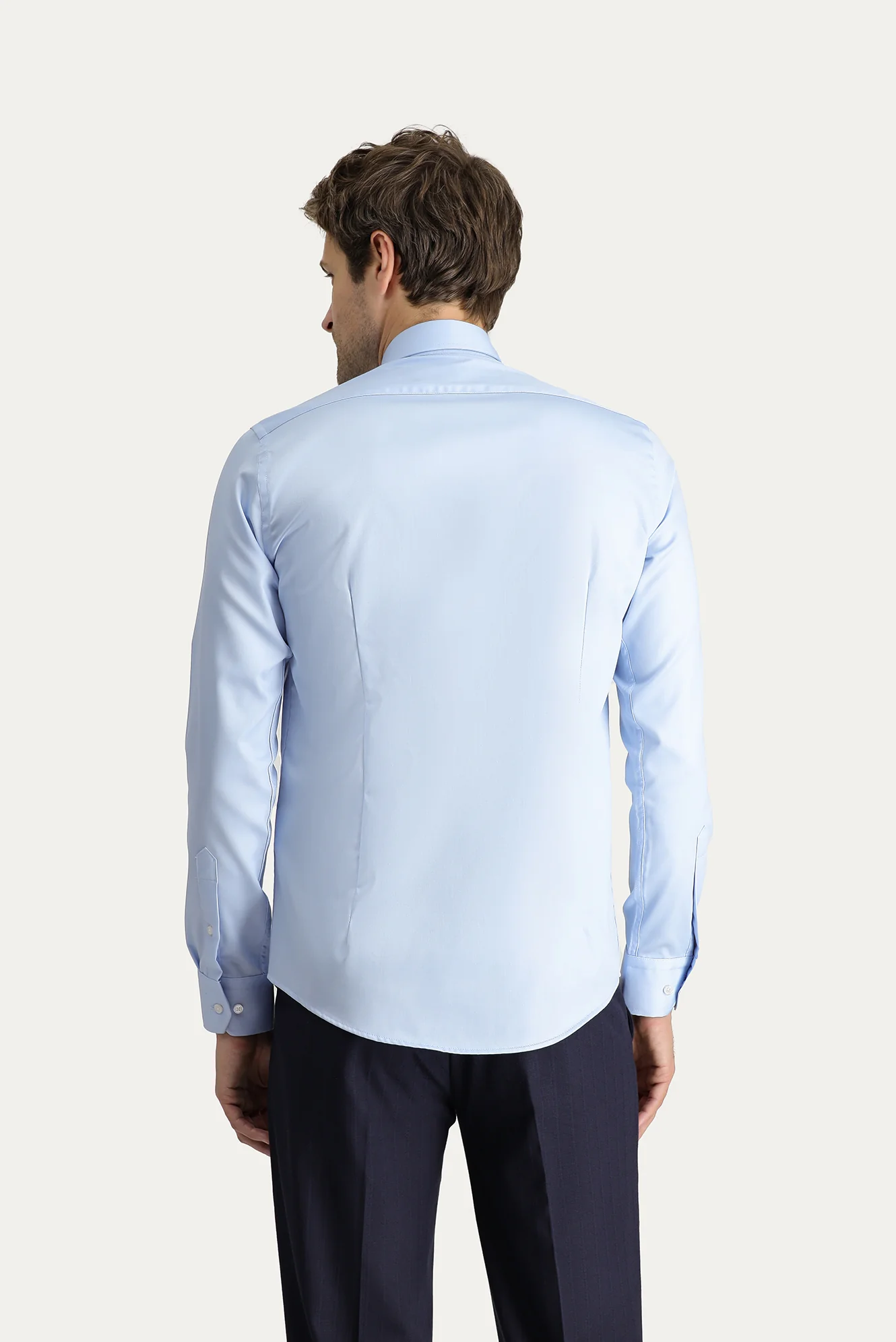 Uçuk Mavi Uzun Kol Slim Fit Dar Kesim Non Iron Klasik Pamuklu Gömlek - Image 4